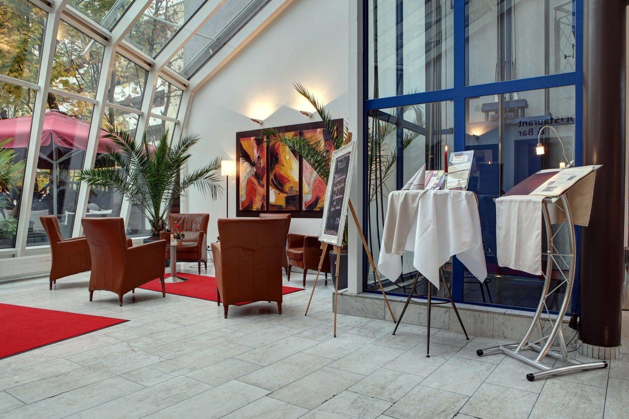 Centro Hotel Nurnberg Екстериор снимка
